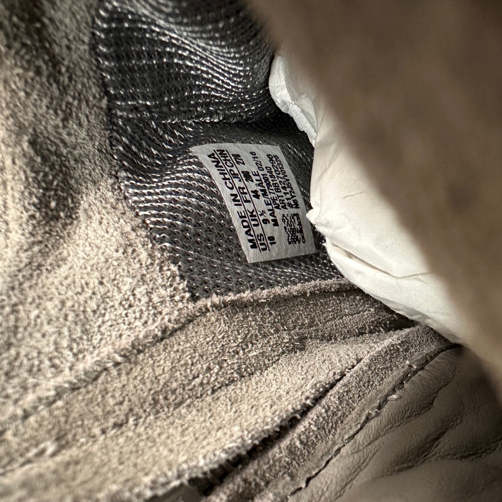 2016 YEEZY BOOST 750 “GREY GUM” - Picture 6 of 6